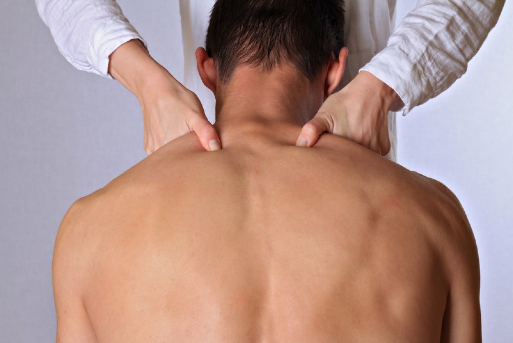 Мануальный массаж спины